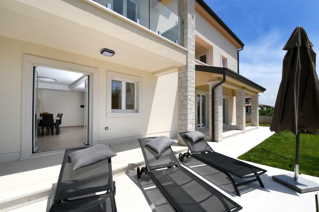 Belvedere Sveti Lovreč Pazenatički Eksteriør billede